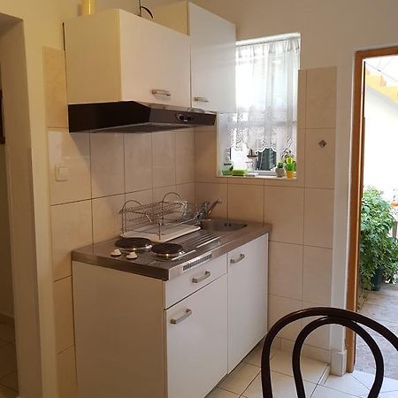 Apartments Andrea Σίμπενικ Εξωτερικό φωτογραφία