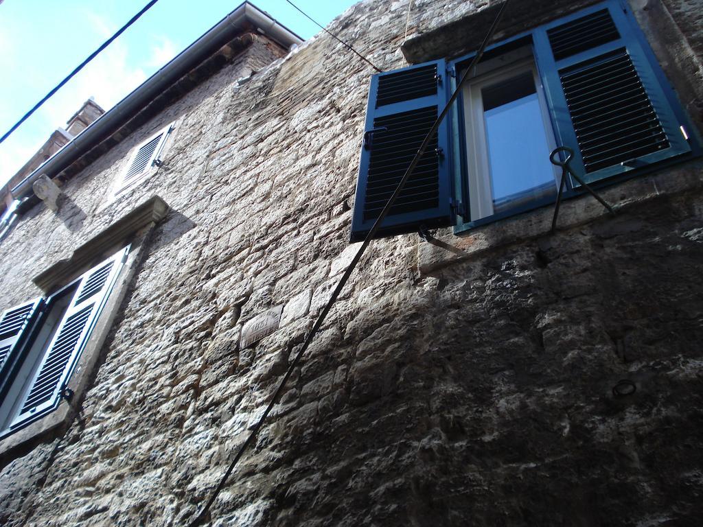 Apartments Andrea Σίμπενικ Εξωτερικό φωτογραφία